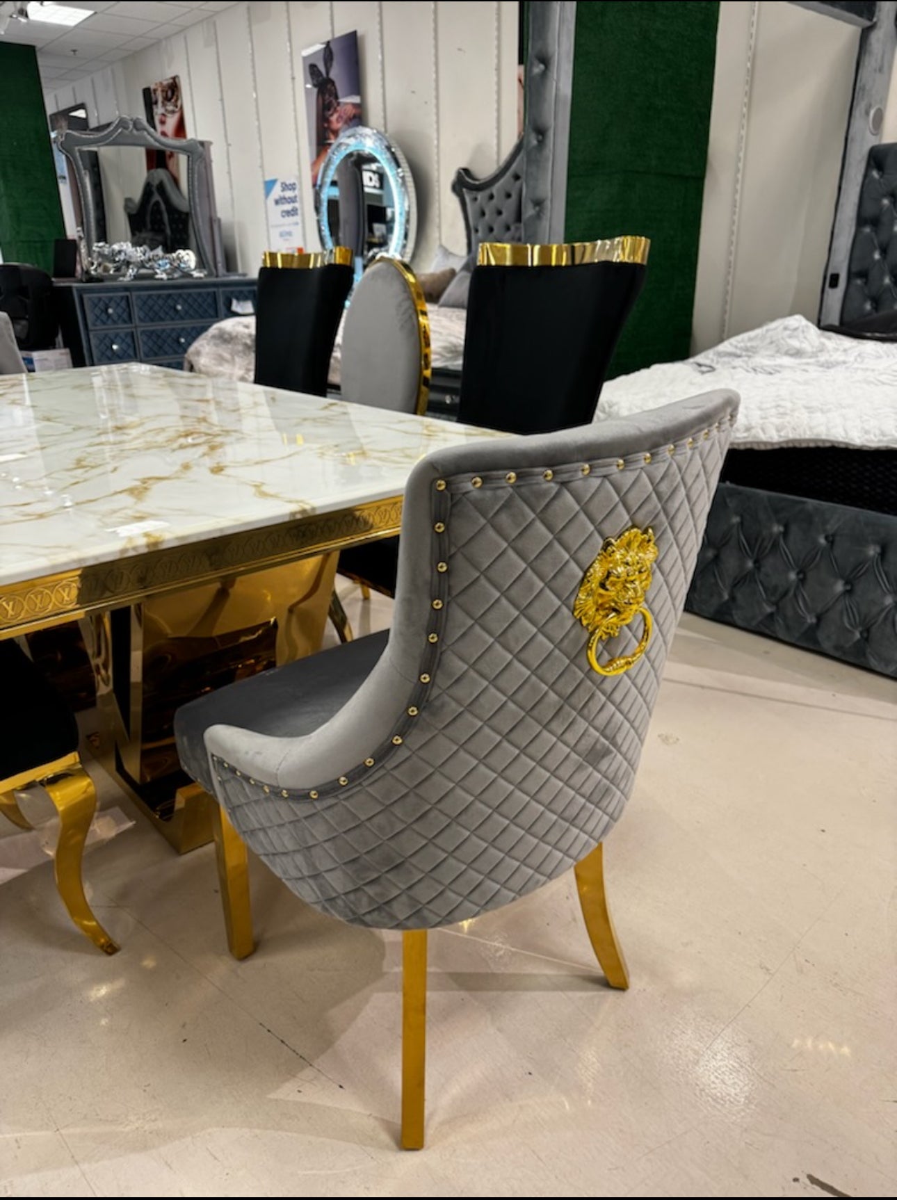 LV Dining Room (2 colors)