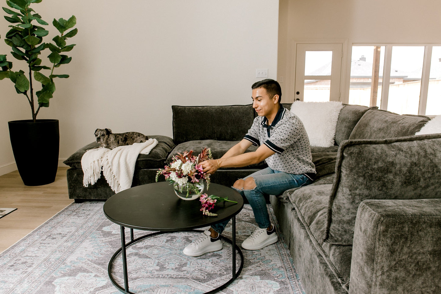 Luna Grand Corner + Ottoman