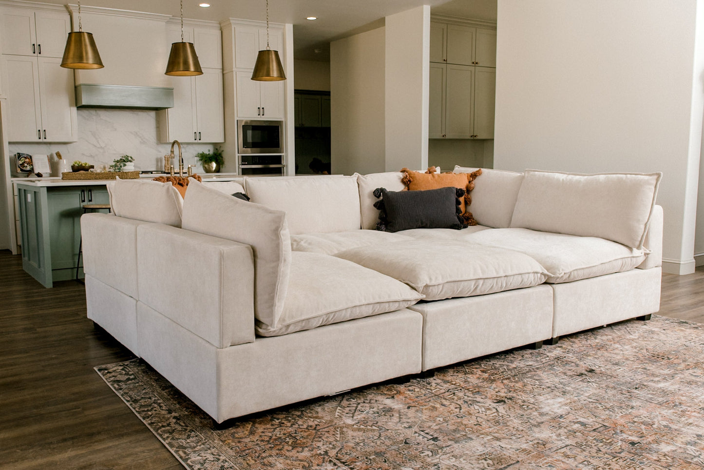 Luna Grand Corner + Ottoman