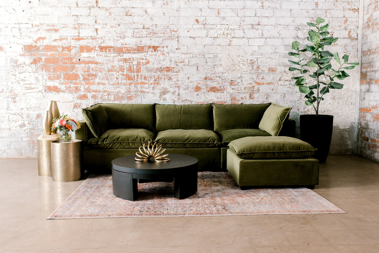 Luna Grand Corner + Ottoman