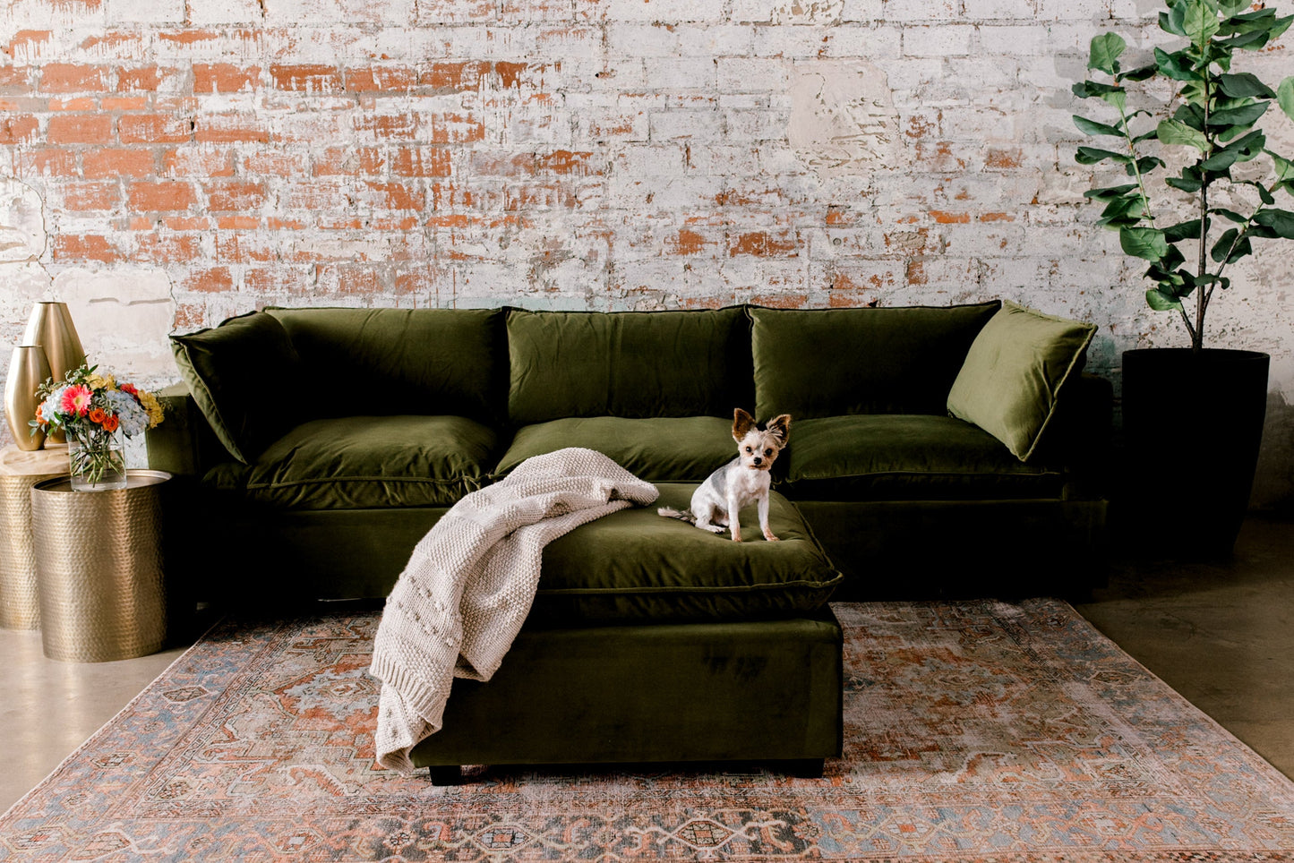Luna Grand Corner + Ottoman